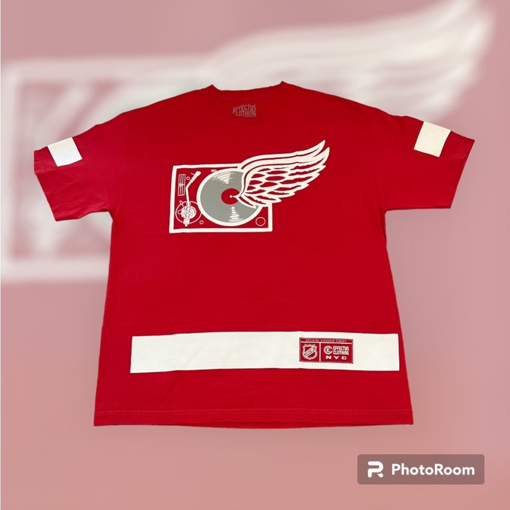 ⭐️ Effectus Clothing Flying Turntable Jersey Shirt